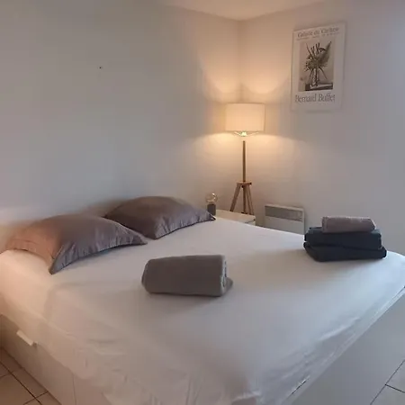 Calme 2 Vue Degagee Apartamento *