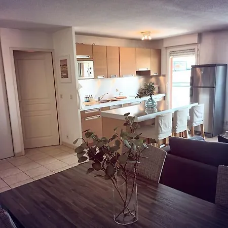 Calme 2 Vue Degagee * Cannes